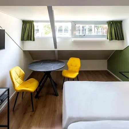 Hotel H2otel Rotterdam