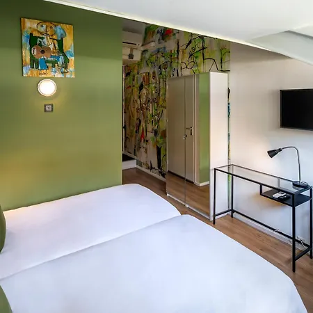 H2otel Hotel