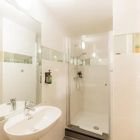 H2otel 3* Rotterdam