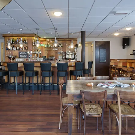 מלון Floats By H2otel רוטרדם