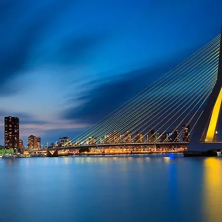 Floats By H2otel Hotel 3*