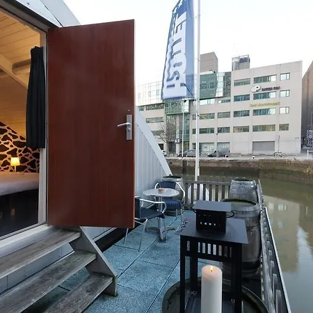 Floats By H2otel 3* רוטרדם