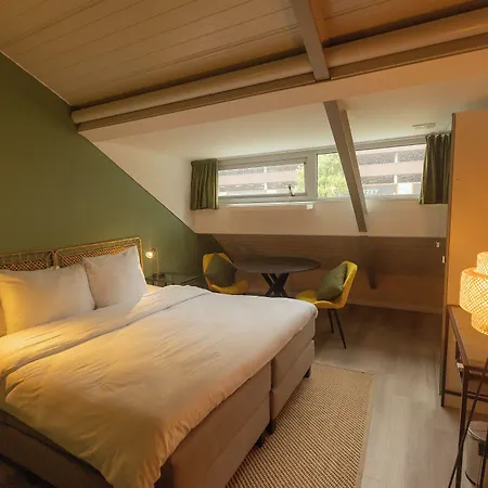 Hotel Floats By H2otel 3*