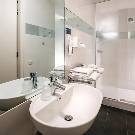 H2otel 3*