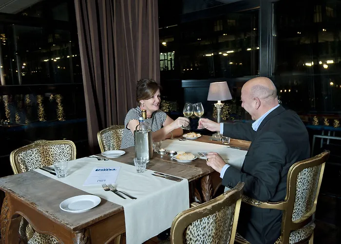 Hotel Floats By H2otel 3*