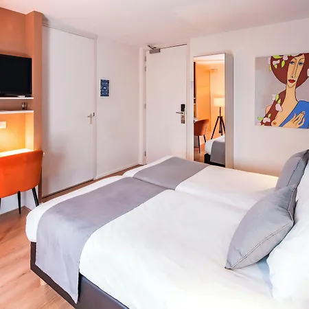 Floats By H2otel Rotterdam