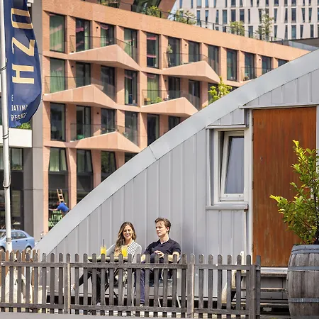 Hotell Floats By H2otel Rotterdam